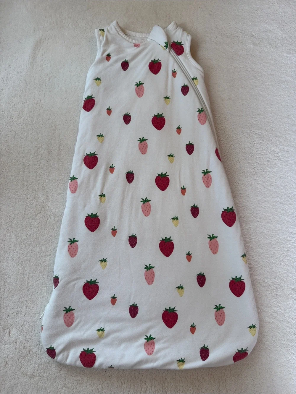 Kyte BABY White Strawberry Print Sleep Sack in Red, Pink, Yellow